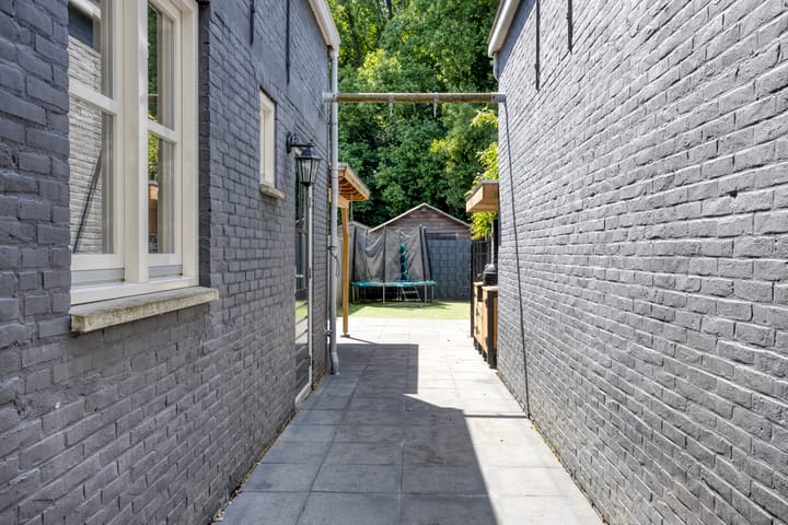 Photo 38 of Sint Josephstraat 69