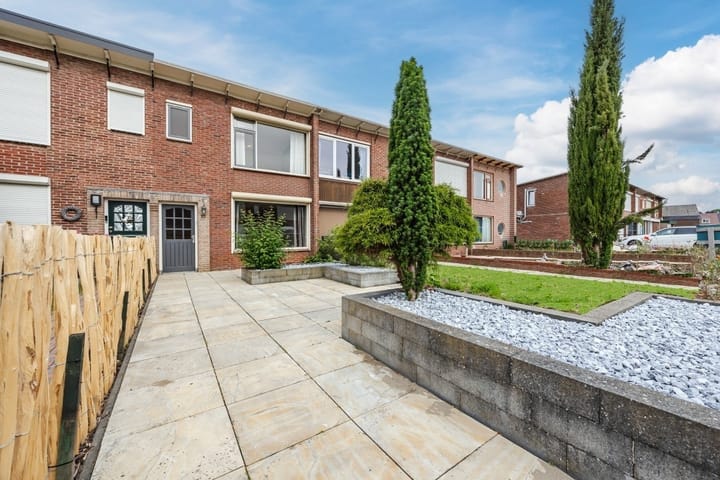 Foto 1 van Stenenhoef 17