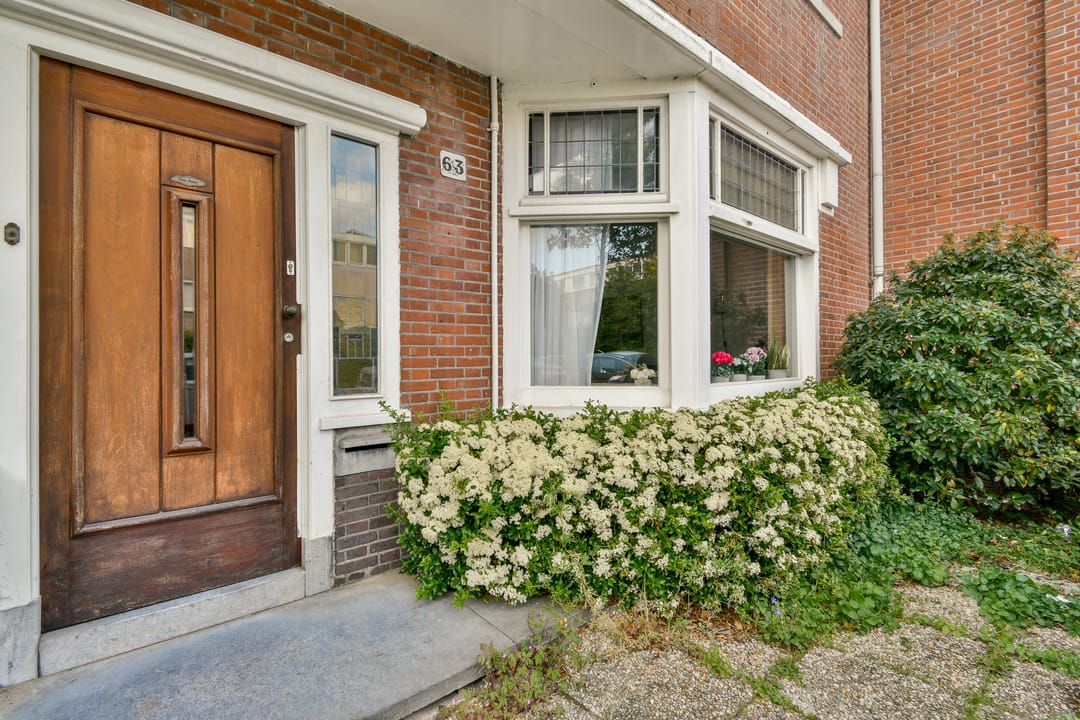 Photo 2 of Haringvlietstraat 63
