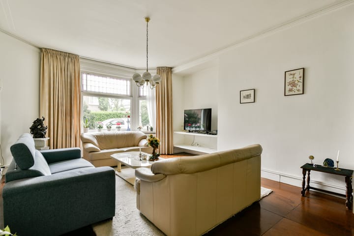 Photo 5 of Haringvlietstraat 63