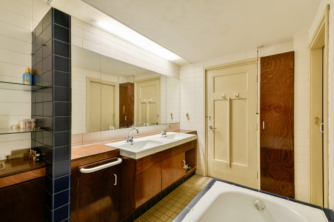 Photo 22 of Haringvlietstraat 63