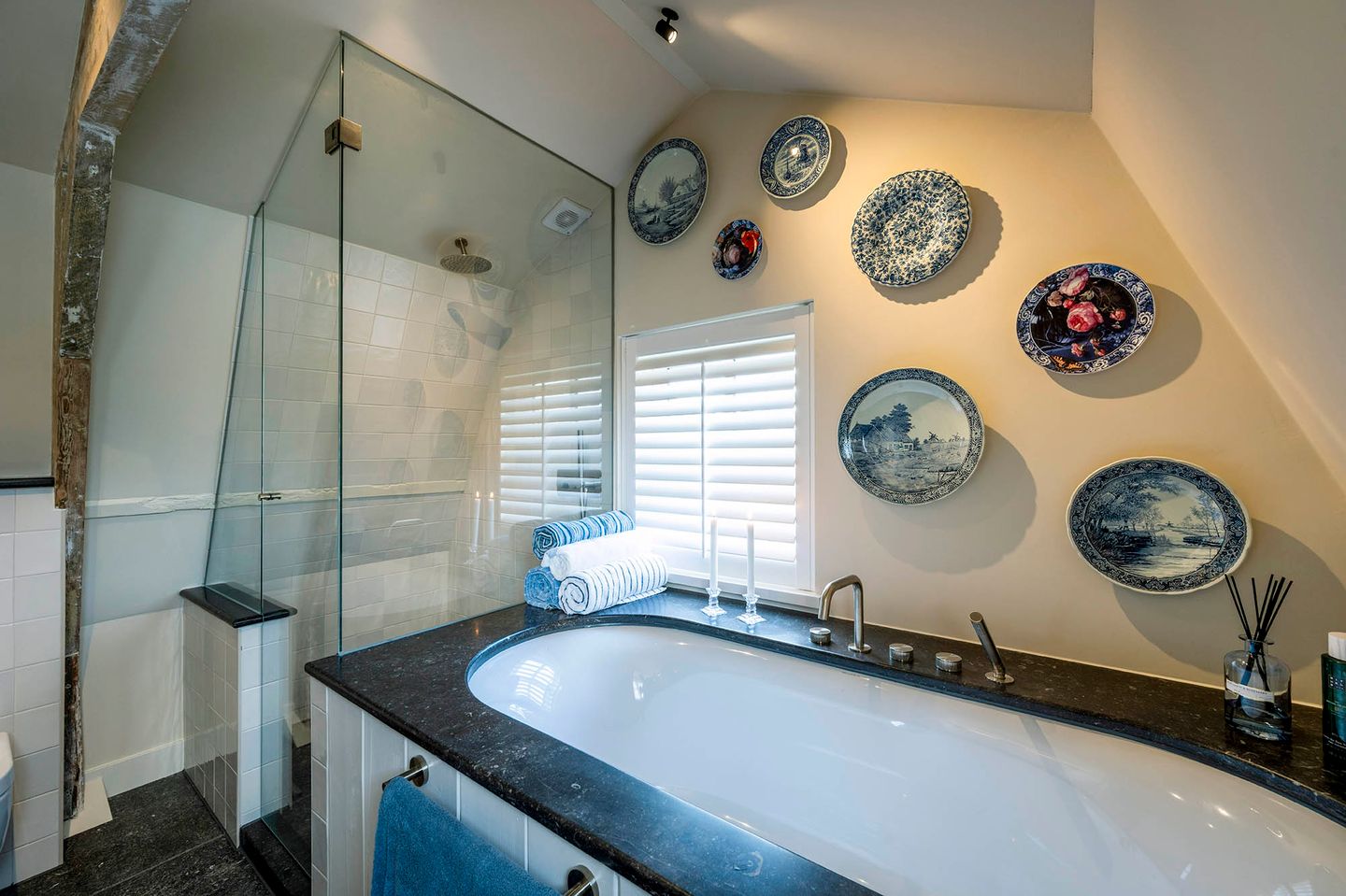 Foto 14 van Angerechtsweg 5-A