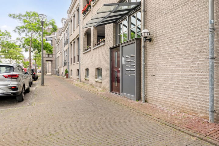 Foto 11 van Biezenlaan 6