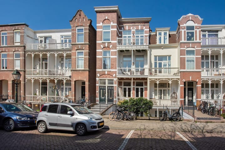 Dirk Hoogenraadstraat 144