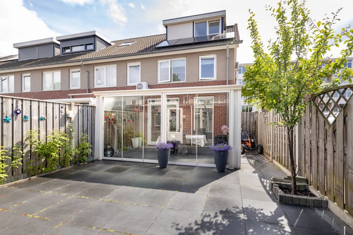 Foto 2 van Jacob van Ruysdaelstraat 9-G