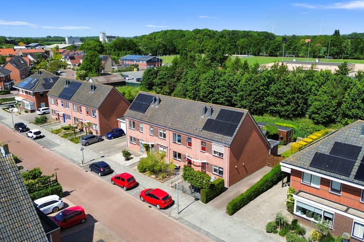 Foto 24 van Koningin Beatrixlaan 25