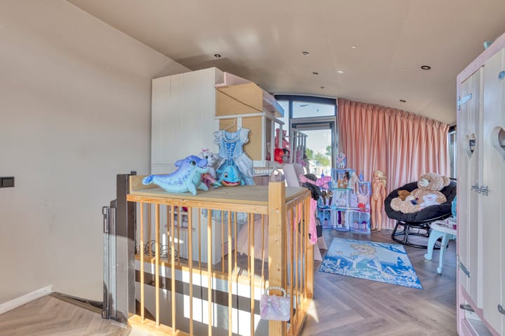 Foto 42 van Makkesstraat 18