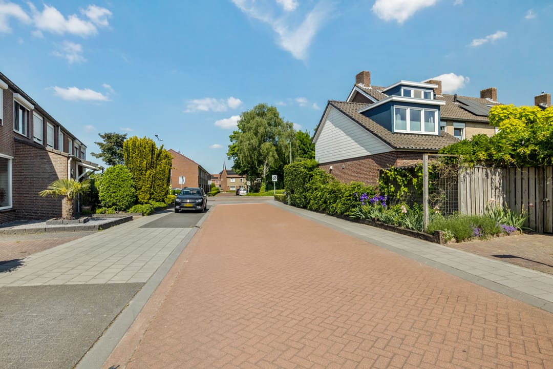 Foto 37 van Pater Dondersstraat 14