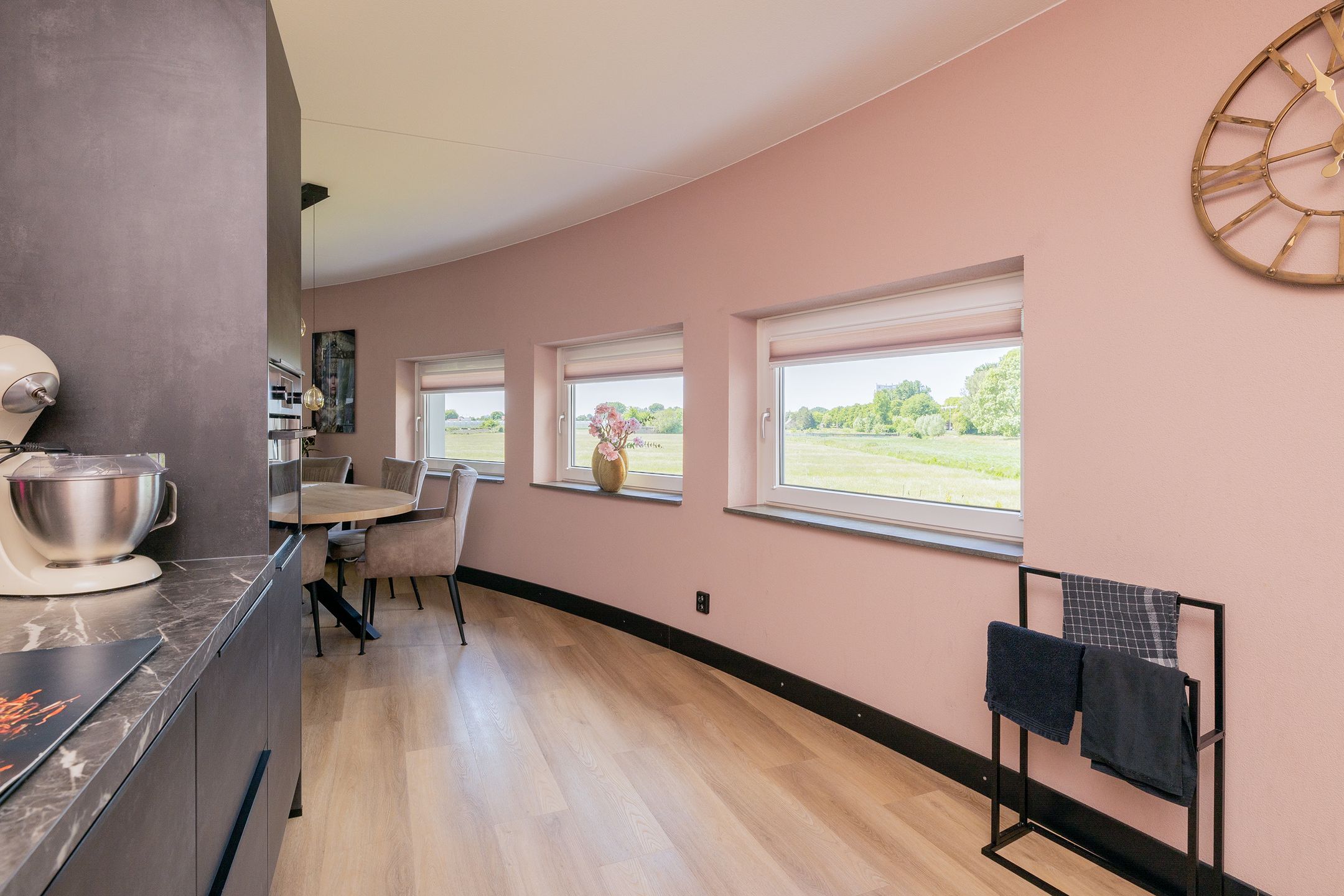 Foto 15 van Poortweide 42