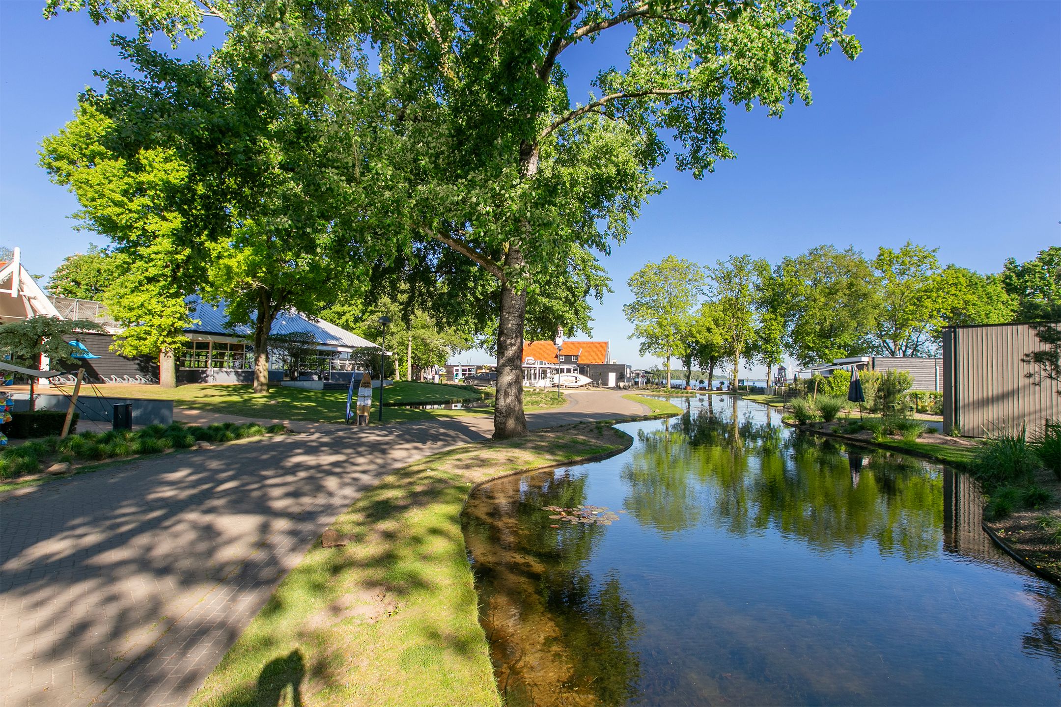 Foto 24 van Varelseweg 211-1773