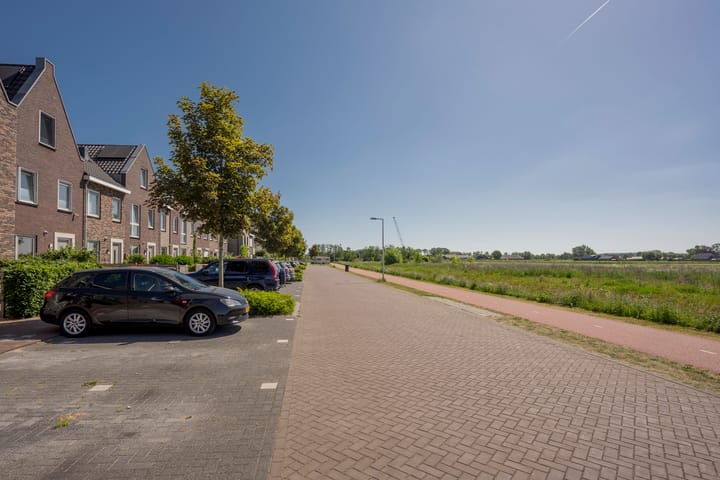 Foto 24 van Zijdehoenderlaan 150