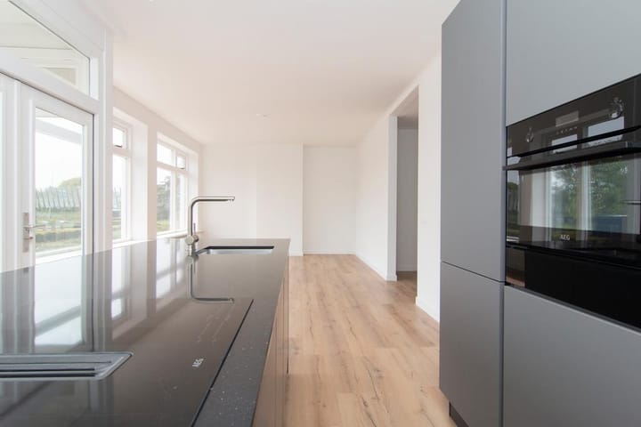 Photo 3 of Johan van Soesdijkstraat 41