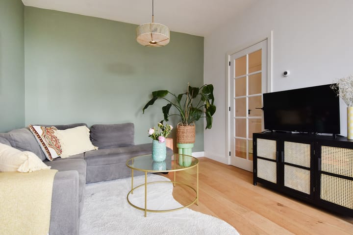 Photo 11 of Edisonstraat 93-A