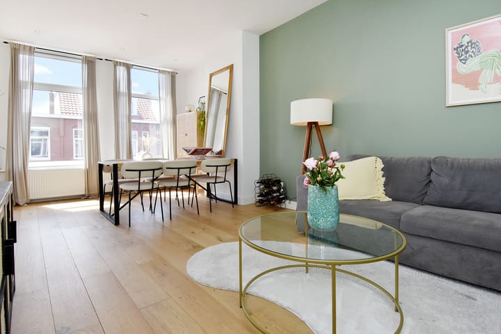 Photo 12 of Edisonstraat 93-A