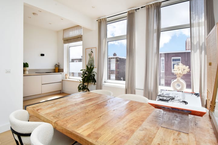 Photo 14 of Edisonstraat 93-A