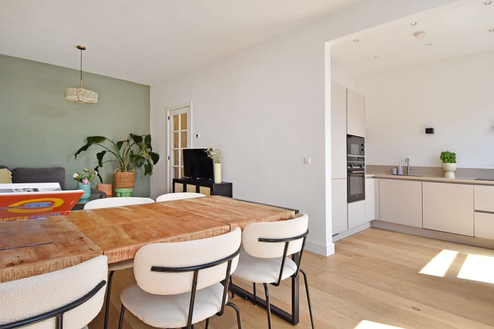 Photo 16 of Edisonstraat 93-A