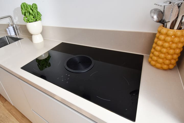 Photo 19 of Edisonstraat 93-A