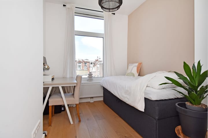 Photo 28 of Edisonstraat 93-A