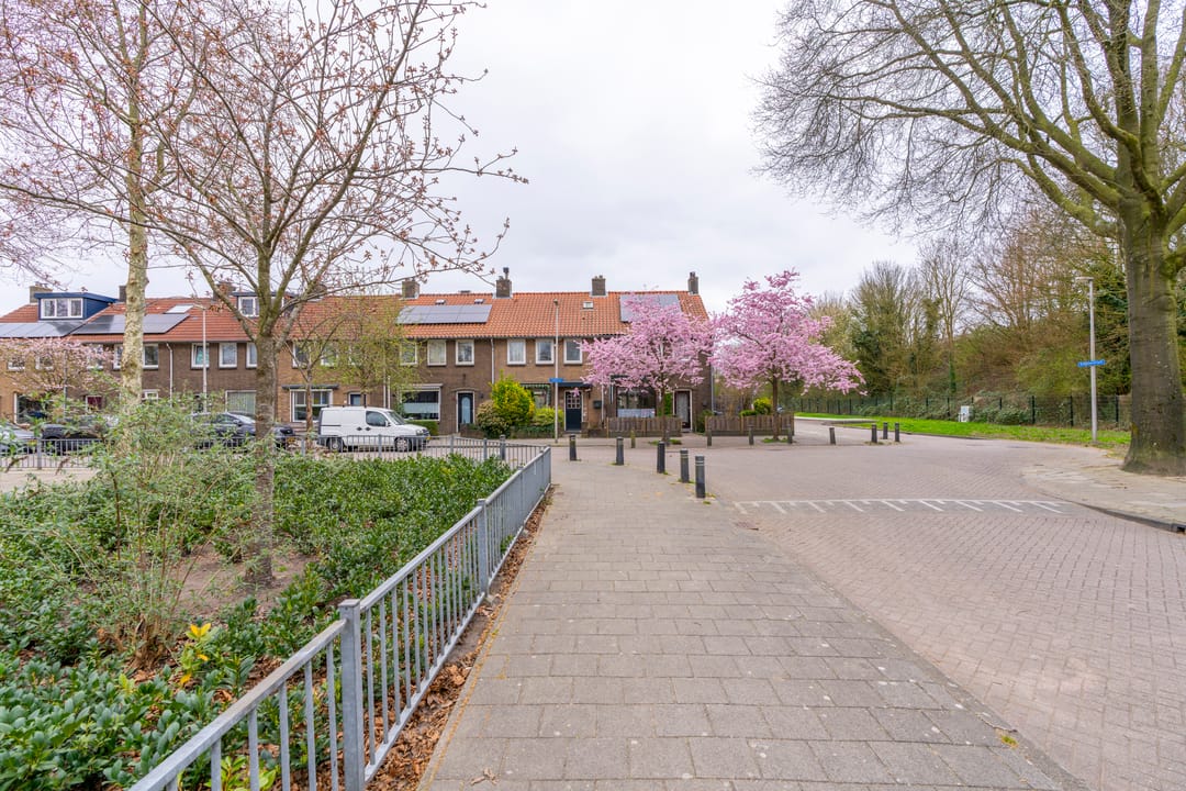 Foto 7 van Aakplein 10