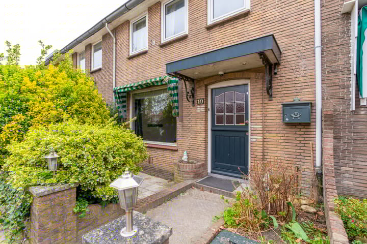 Foto 8 van Aakplein 10