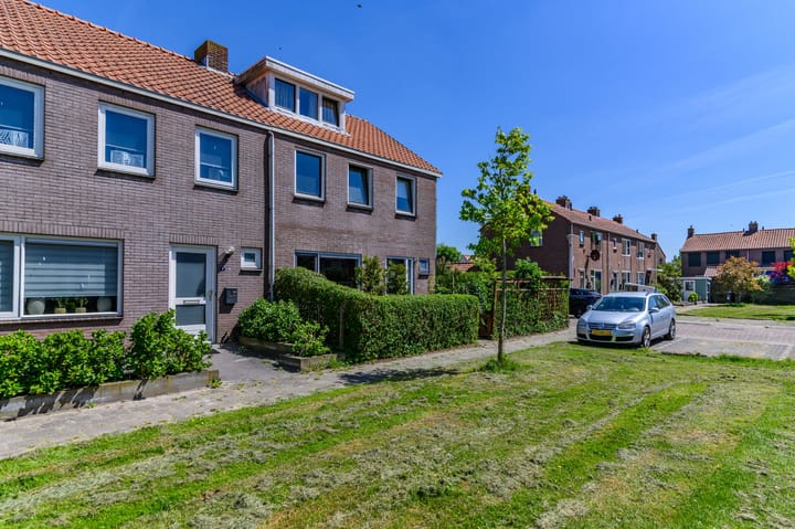 Foto 2 van Bloemstraat 7