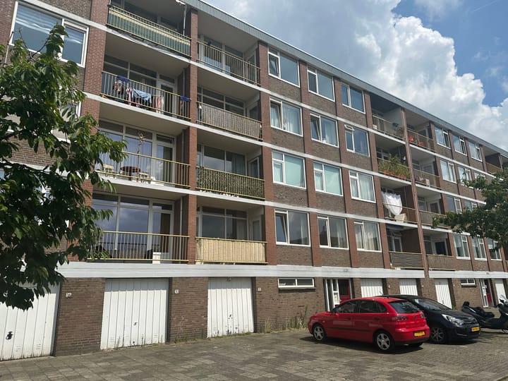 Photo 2 of Carmendreef 18