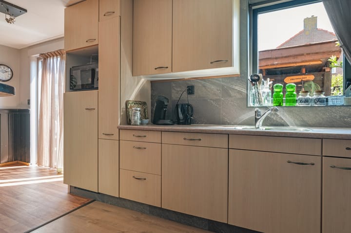 Foto 19 van Bloemstraat 7