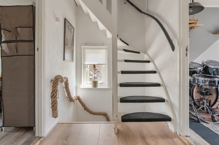 Foto 26 van Bloemstraat 7