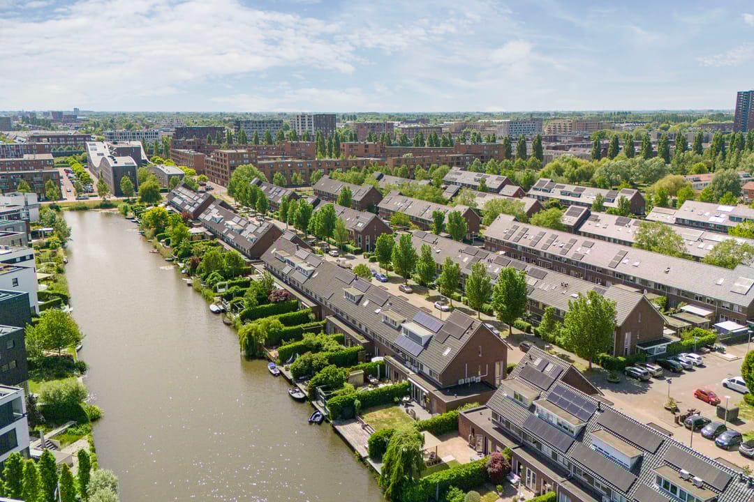 Foto 31 van Burt Bacharachstraat 121