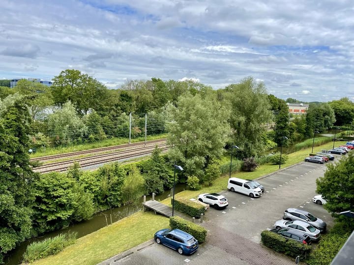 Photo 2 of Klaroenstraat 69