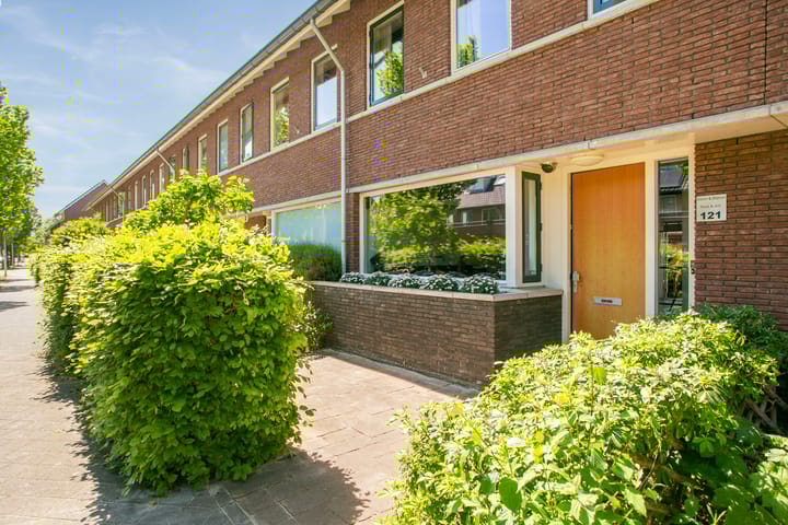 Foto 32 van Burt Bacharachstraat 121