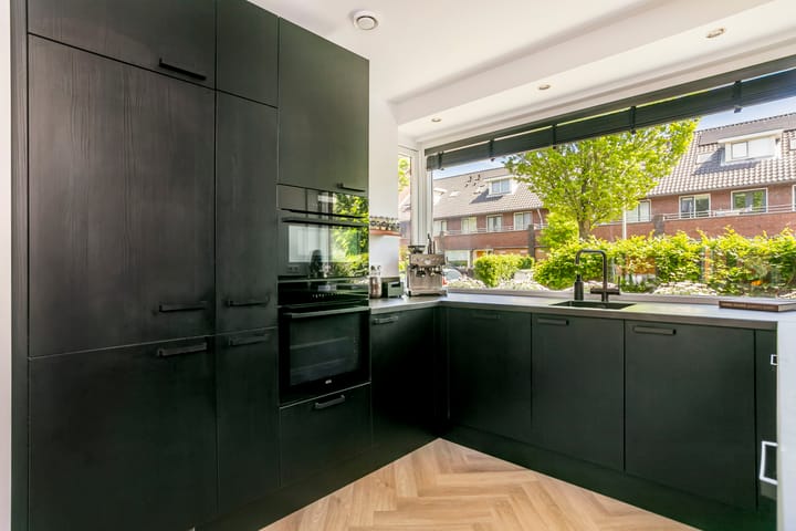 Foto 10 van Burt Bacharachstraat 121