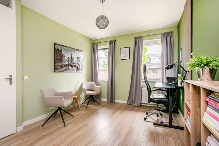 Foto 16 van Burt Bacharachstraat 121