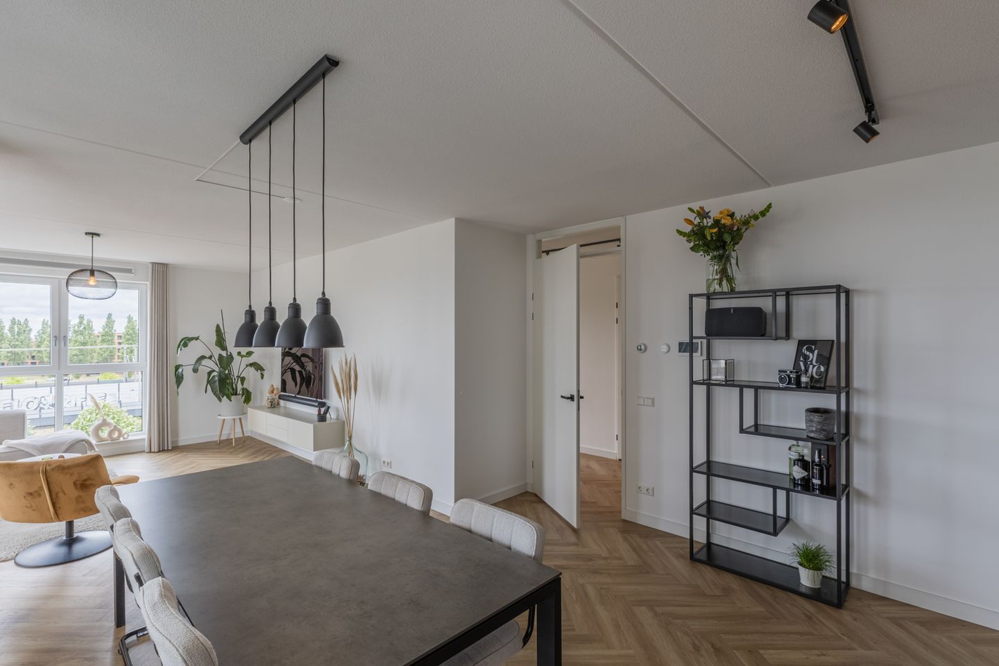 Foto 25 van Willem Frederik Hermansstraat 444