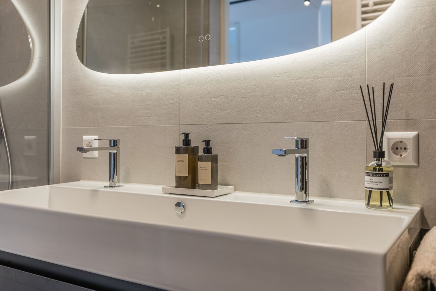 Foto 29 van Willem Frederik Hermansstraat 444