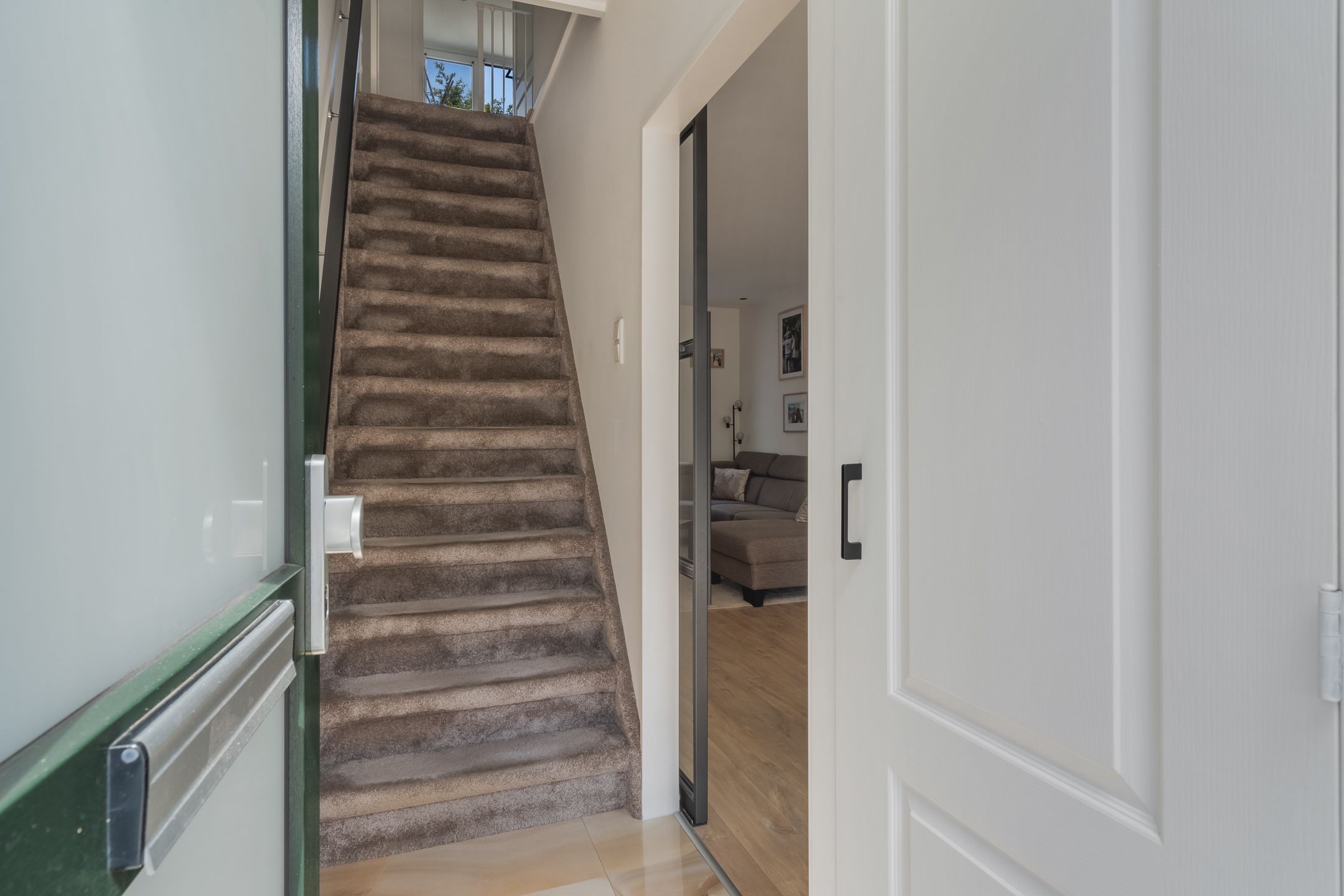 Foto 9 van Naaldwijkseweg 290