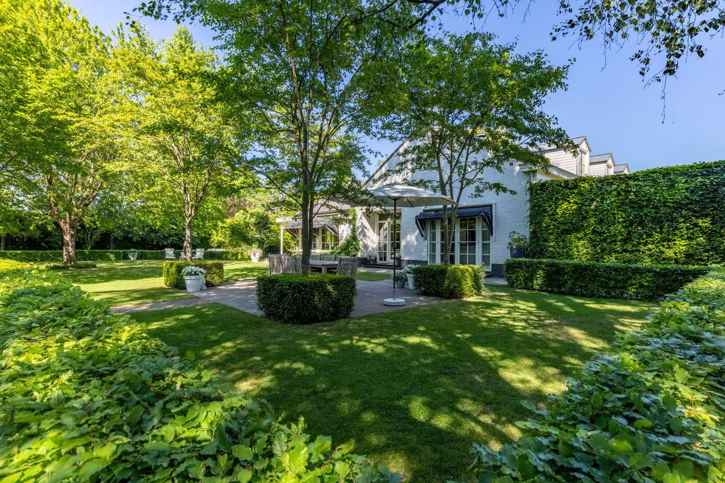 Photo 10 of Grotestraat 60