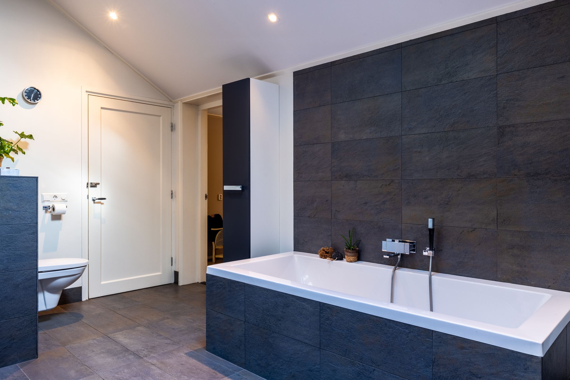 Photo 18 of Grotestraat 60