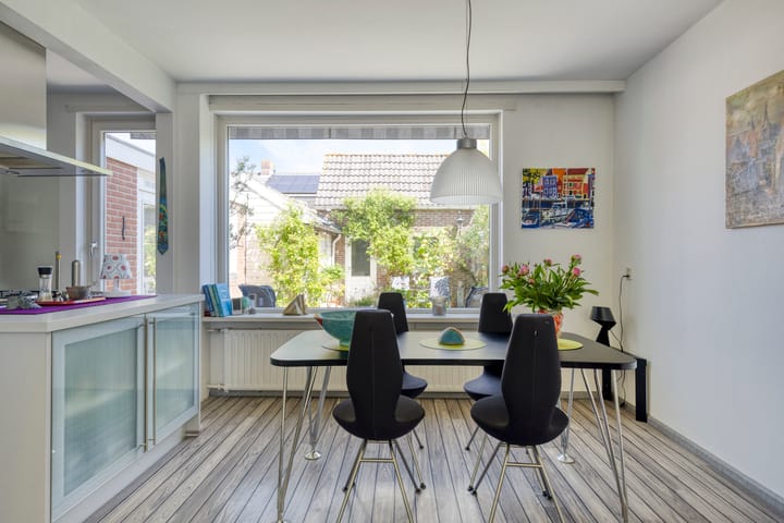 Foto 9 van J.W. Schuurmanstraat 55