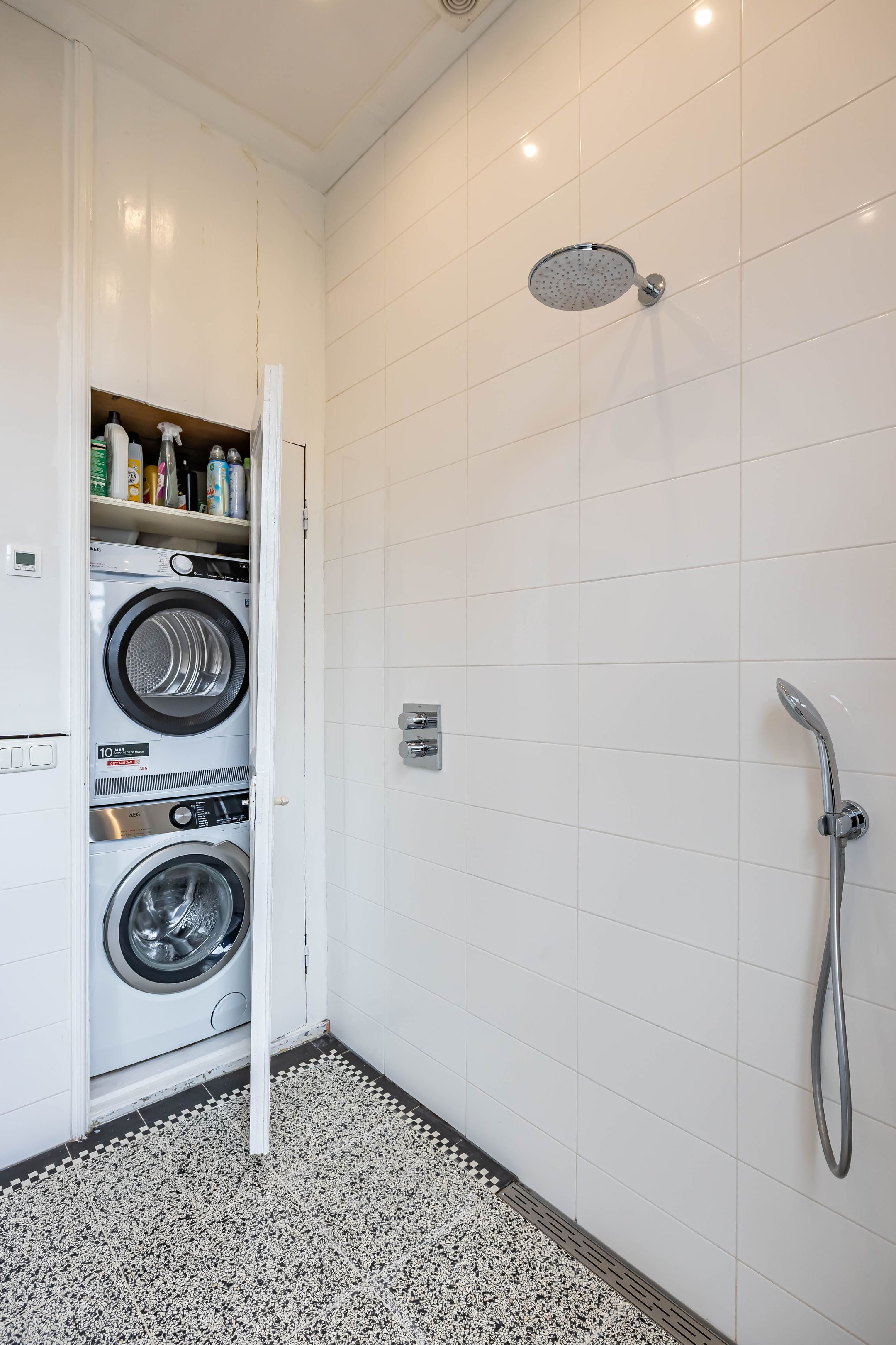 Photo 36 of Taco Mesdagstraat 21