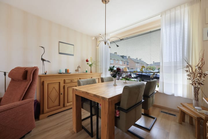 Foto 3 van Willem van Velsenstraat 35