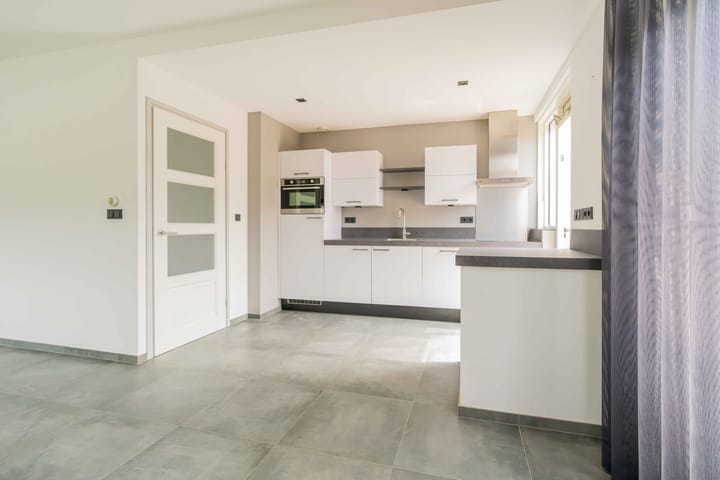 Foto 5 van Deurloostraat 2