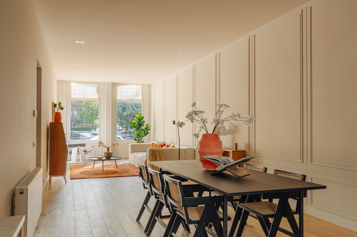 Foto 2 van Madame Pyrmont