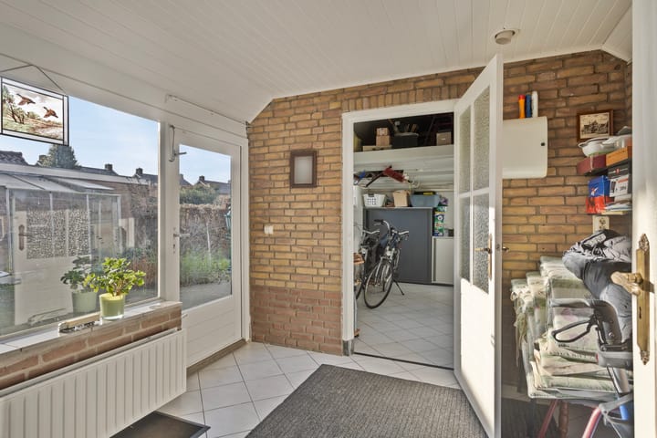 Foto 13 van Leeuwebekstraat 11