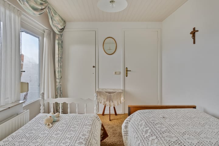 Foto 19 van Leeuwebekstraat 11