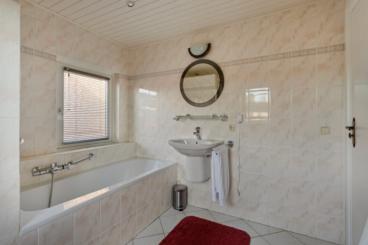 Foto 22 van Leeuwebekstraat 11