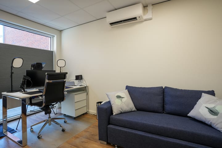 Photo 11 of Van Cosselaerstraat 47