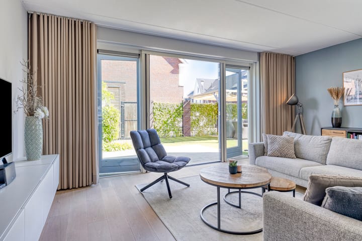 Foto 3 van Agatha Christiestraat 1