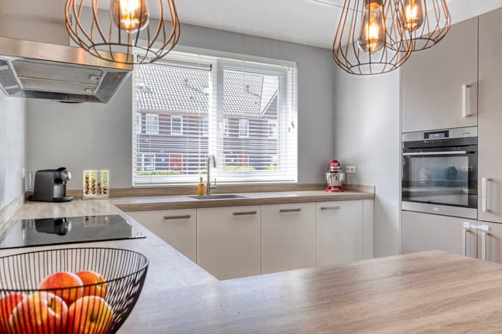 Foto 7 van Agatha Christiestraat 1