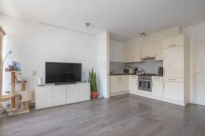 Foto 10 van Voorstraat 42-A